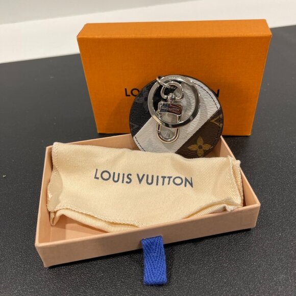 Louis Vuitton Tri Monogram Illustre Bag Charm/Key Holder (JB1226) - Picture 1 of 4